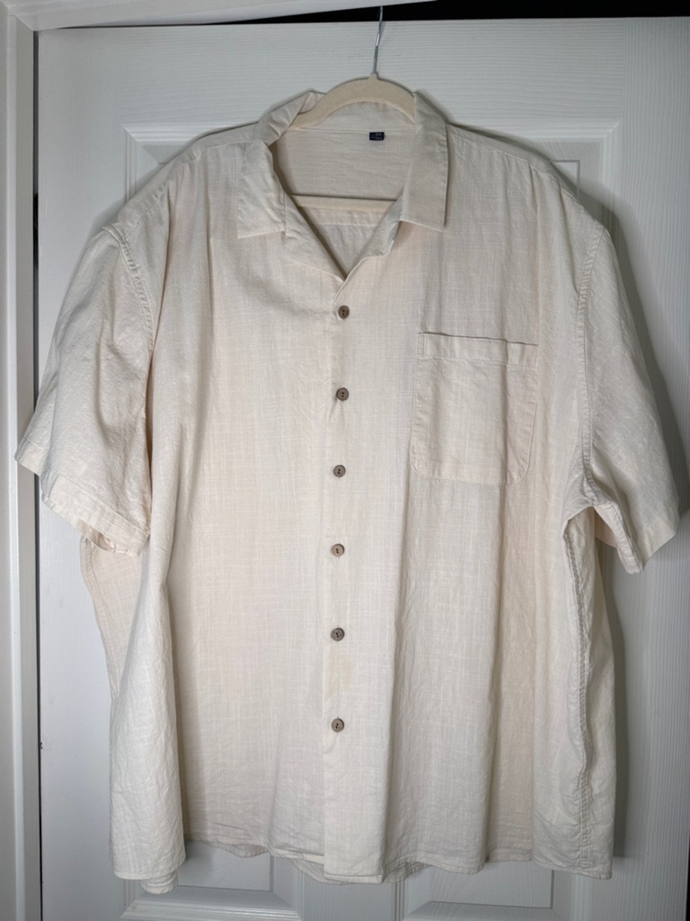 Men's Casual Short-Sleeve Button-Up Shirt in Cream